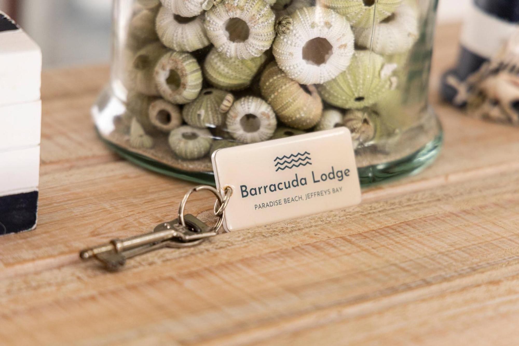 Barracuda Lodge Paradise Beach Buitenkant foto